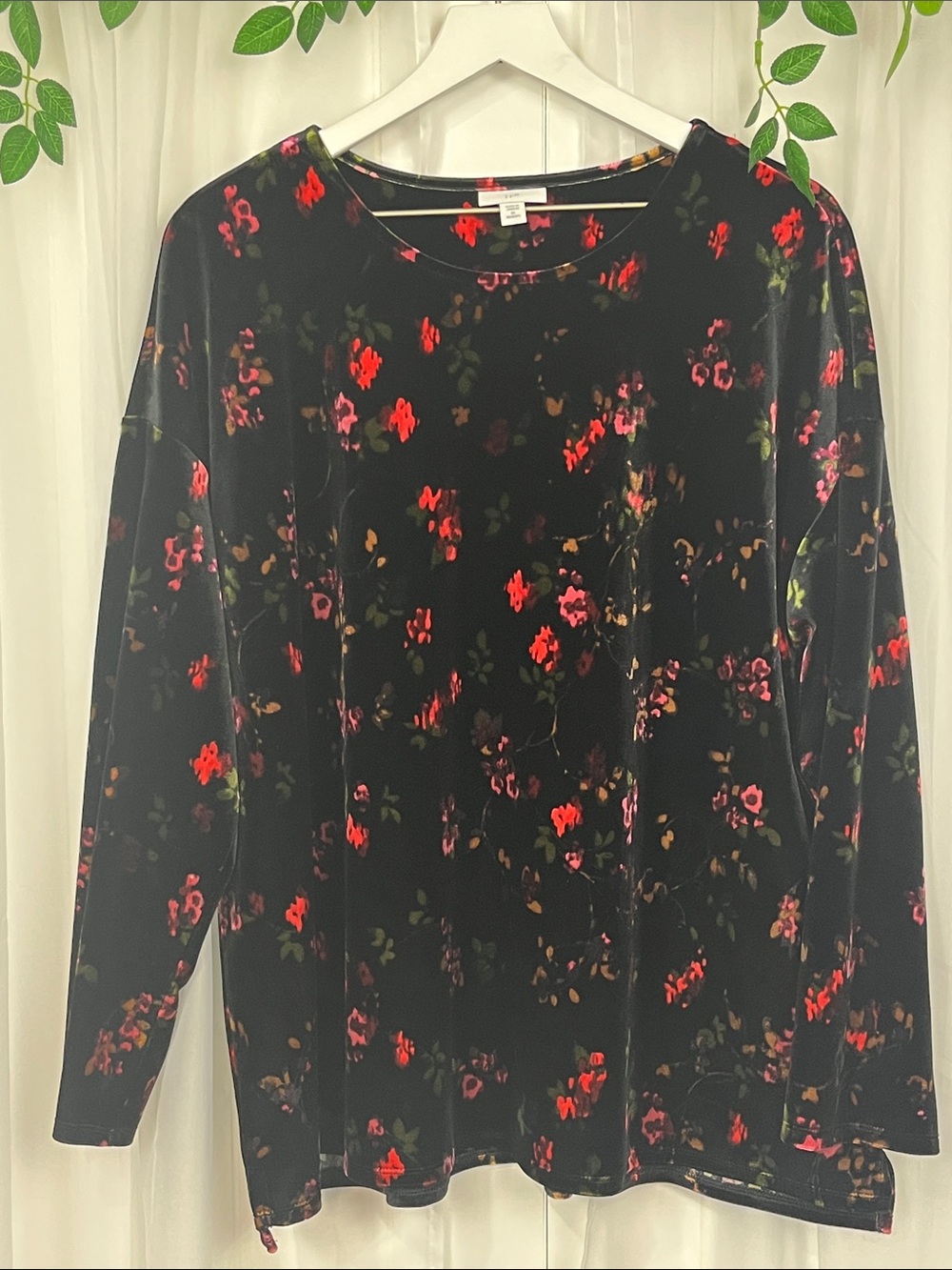 J. Jill Pullover Velour Top 2X Black Pink Floral Drop Shoulder Long Sleeves EUC